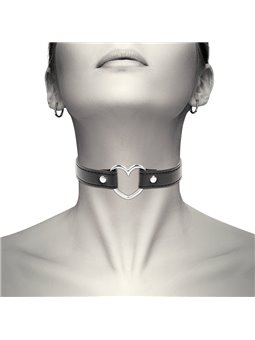 Coquette Chic Desire - Vegan Leather Necklace Woman Heart Accessory