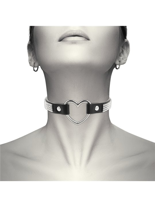 Coquette Chic Desire - Vegan Leather Choker with Heart