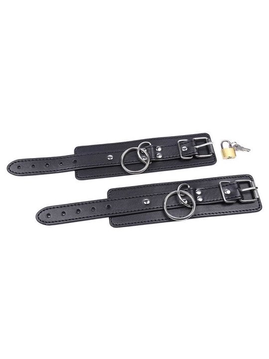 Ohmama Fetish O-Ring Locked Wrist Restraints