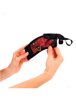 Kink - Scandal Wrist Restraints Red-Black Lace Details 24.5 Cm X 6.5 Cm