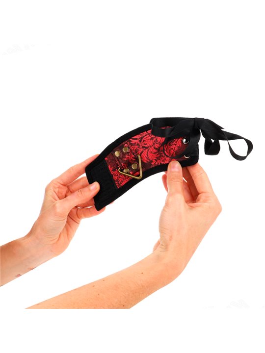 Kink - Scandal Wrist Restraints Red-Black Lace Details 24.5 Cm X 6.5 Cm
