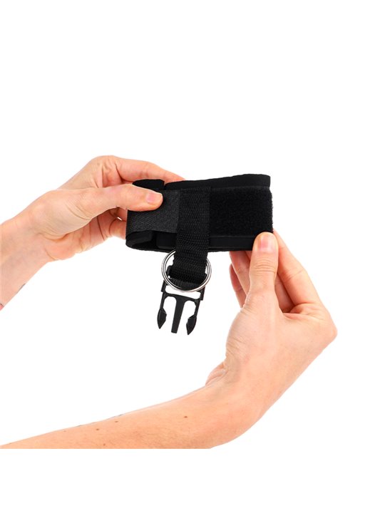 Kink - Neoprene Hook&Loop Fastener Wrist Restraints Black Adjustable 22-34 Cm