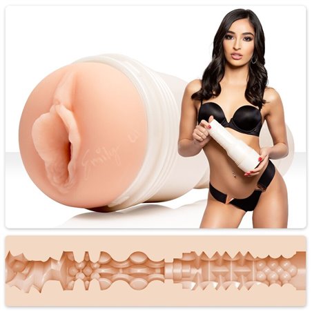 Fleshlight Girls - Emily Willis Realistic Vagina Male Masturbator