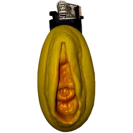 Diablo Picante - Gold Vagina-Shaped Lighter