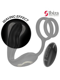 Ibiza Wiggle - Anello Fallico con Plug Anale Vibrante in Silicone Nero